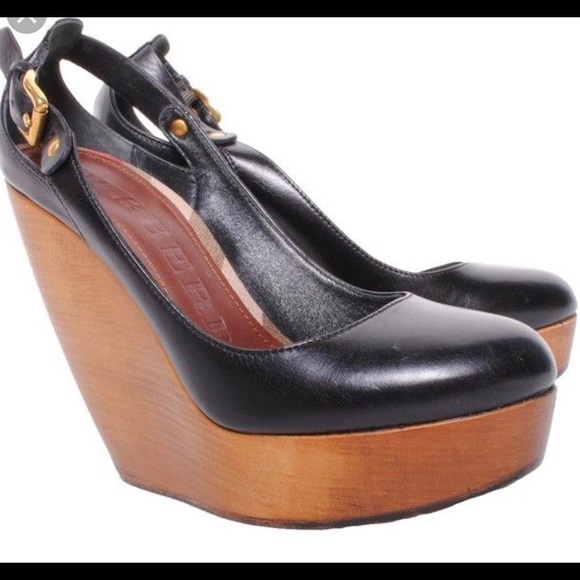 Burberry wedges - Picture 1 of 2